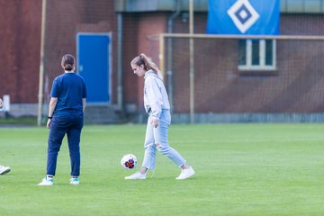 Bild 51 - wBJ Hamburger SV - Holstein Kiel : Ergebnis: 2:0